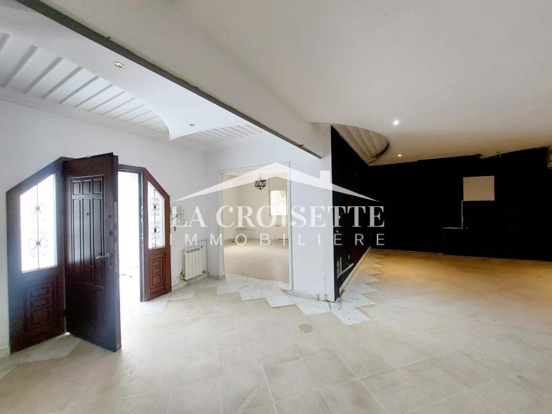 Villa S+5 aux Jardins de Carthage